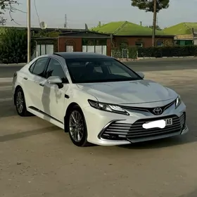 Toyota Camry 2020