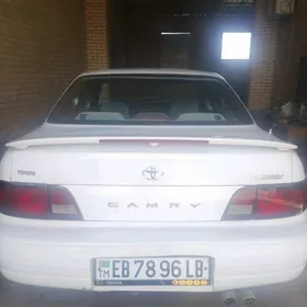 Toyota Camry 1996