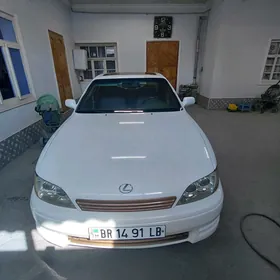 Lexus ES 300 1996