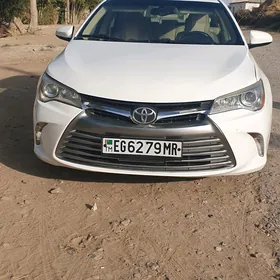 Toyota Camry 2017