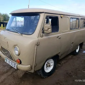 UAZ Profi 1993