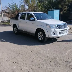 Toyota Hilux 2012