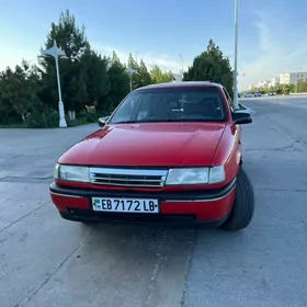Opel Vectra 1990