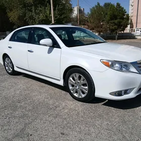 Toyota Avalon 2011