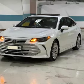 Toyota Avalon 2019