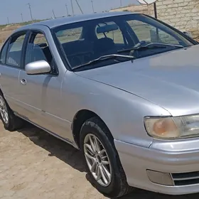 Nissan Cefiro 1996
