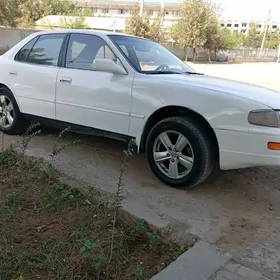 Toyota Camry 1993
