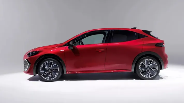 Renault içinden ýandyrylýan hereketlendirijili täze Clio-ny hödürledi