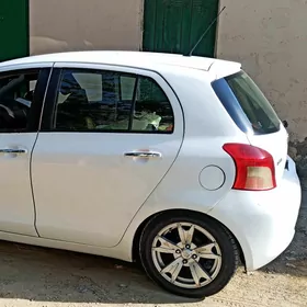 Toyota Yaris 2006