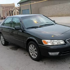 Toyota Camry 1999