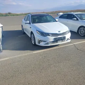 Kia Optima 2020