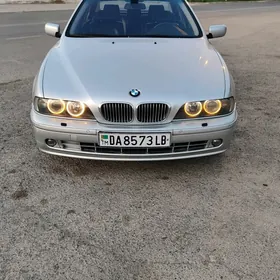 BMW E39 2001