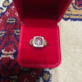 Gyzyl yuzuk ayfon