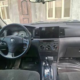 Toyota Corolla 2005