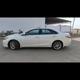 Toyota Camry 2016