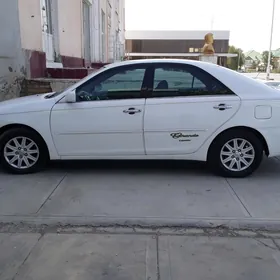 Toyota Camry 2004