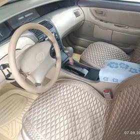 Toyota Avalon 2000