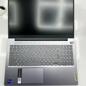 TAZE NOUTBUK LENOVO SLIM i7