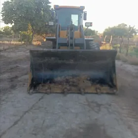 XCMG LW300F 2010