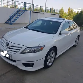 Toyota Camry 2010