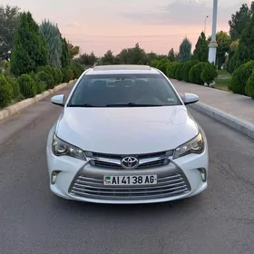 Toyota Camry 2016