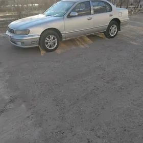 Nissan Cefiro 1996