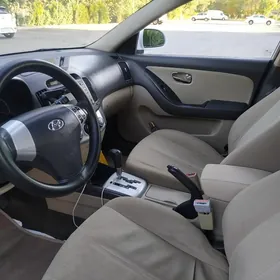 Hyundai Elantra 2010