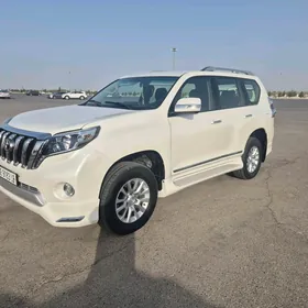 Toyota Land Cruiser Prado 2013