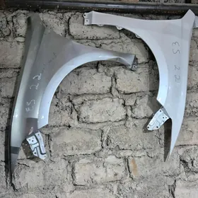 Lexus Es350 2021 krylo morda
