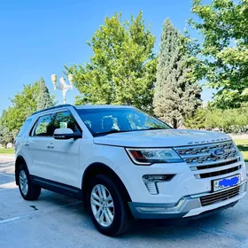 Ford Explorer 2018