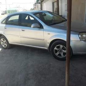 Chevrolet Lacetti 2004