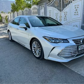 Toyota Avalon 2019
