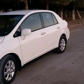 Nissan Versa 2009