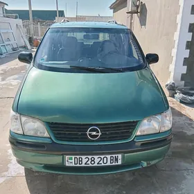Opel Sintra 1999