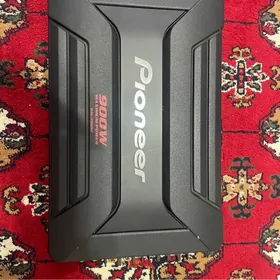 Pioneer usilitel