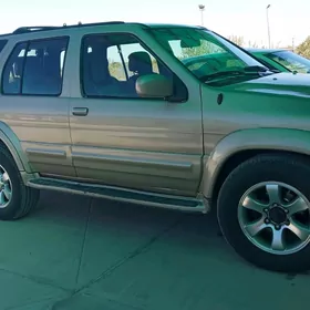 Infiniti QX4 1999