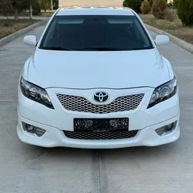Toyota Camry 2011
