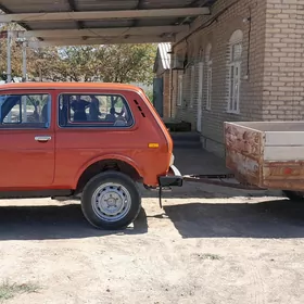 Lada Niva 1985