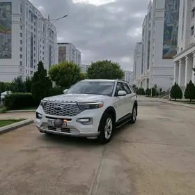Ford Explorer 2020