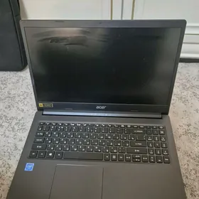 Noutbuk Acer