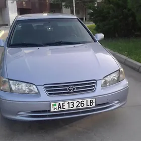 Toyota Camry 1998