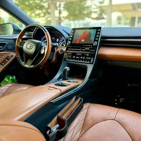 Toyota Avalon 2020