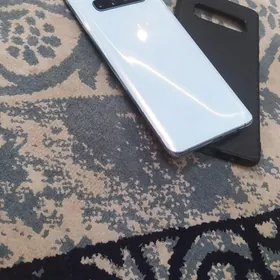 Samsung s10+
