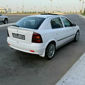 Opel Astra 1998