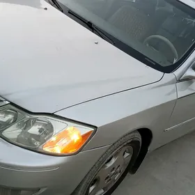 Toyota Avalon 2000