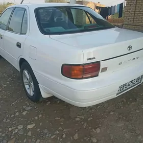 Toyota Camry 1992