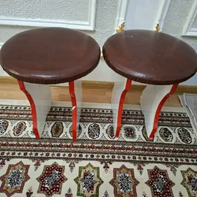 Табуретки
