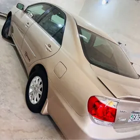 Toyota Camry 2005