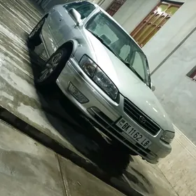 Toyota Camry 2001