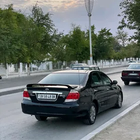 Toyota Camry 2003